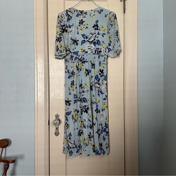 Diane Von Furstenberg Nala Dress Blue & Yellow Floral Babydoll Short Sleeve Sz M - Picture 3 of 13